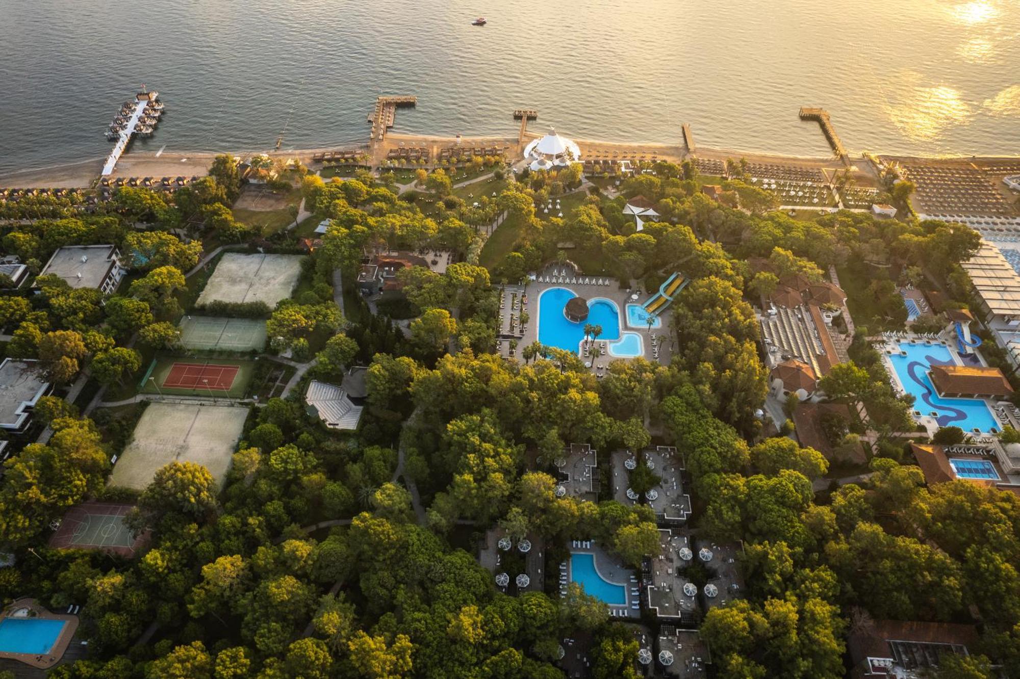 Balmy Foresta เบลดิบี ภายนอก รูปภาพ